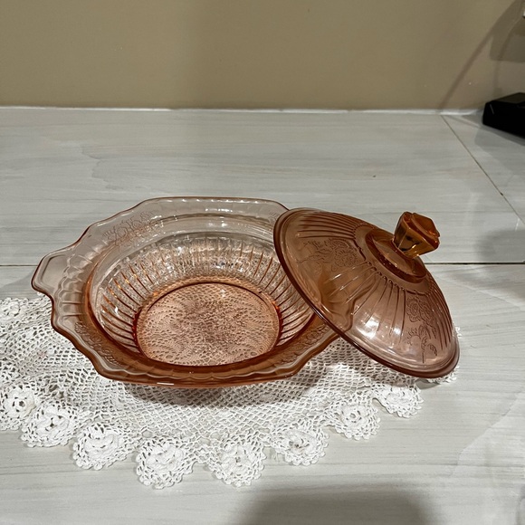 Vintage Pink Depression Glass Floral Butter/Covered Serving Dish - Picture 2 of 6